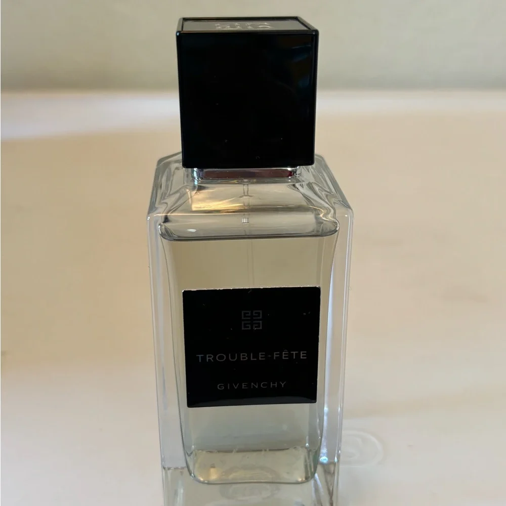 Givenchy Trouble-Fête *One-of-Kind* Sale - Picture 12 of 13